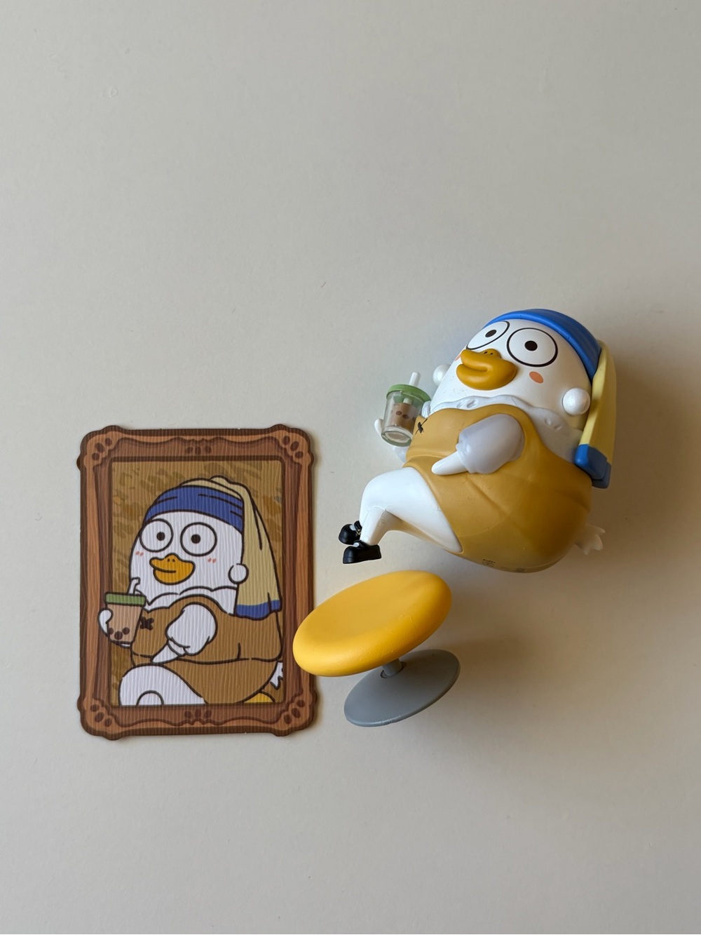 Duck/Girl with Pearl Earrings figure
